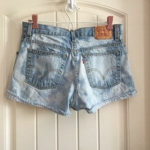 Levi jean shorts!